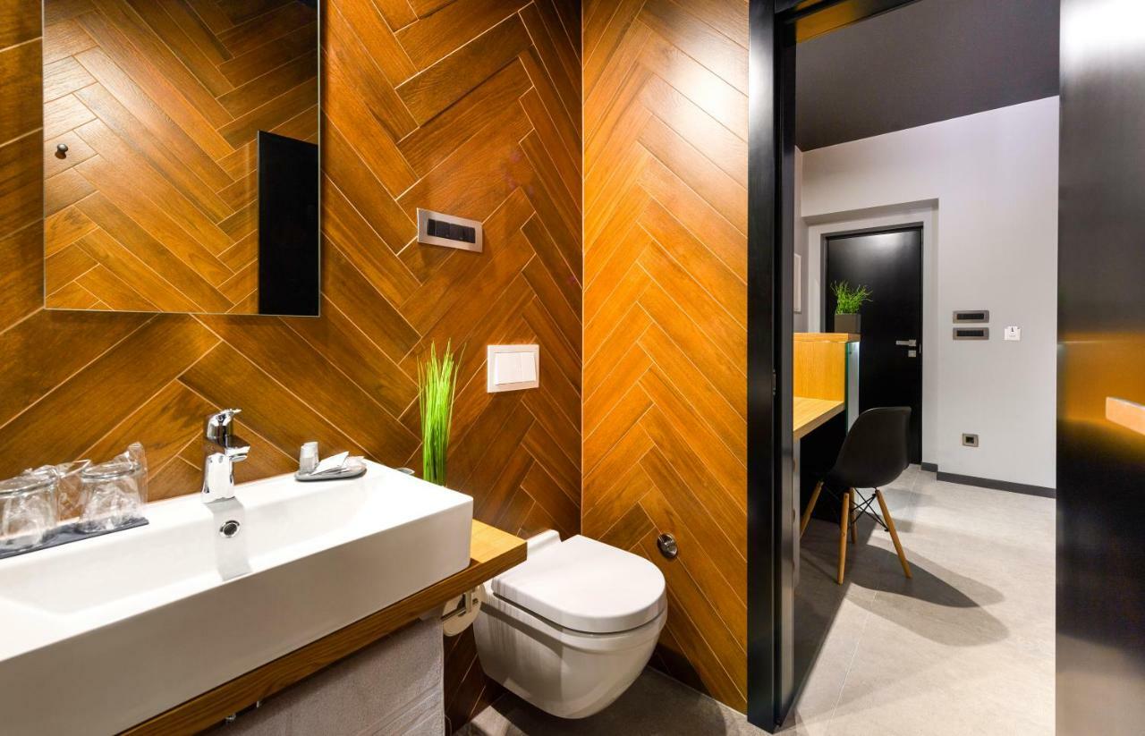 Split Industrial Design Rooms Exterior foto